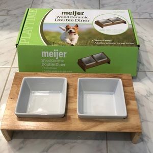 New cat/dog bowl set